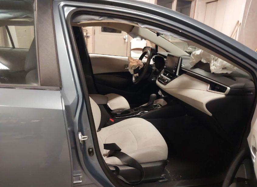 Photo 5 of 2020 Toyota Corolla LE (VIN 5YFEPRAE2LP015920)