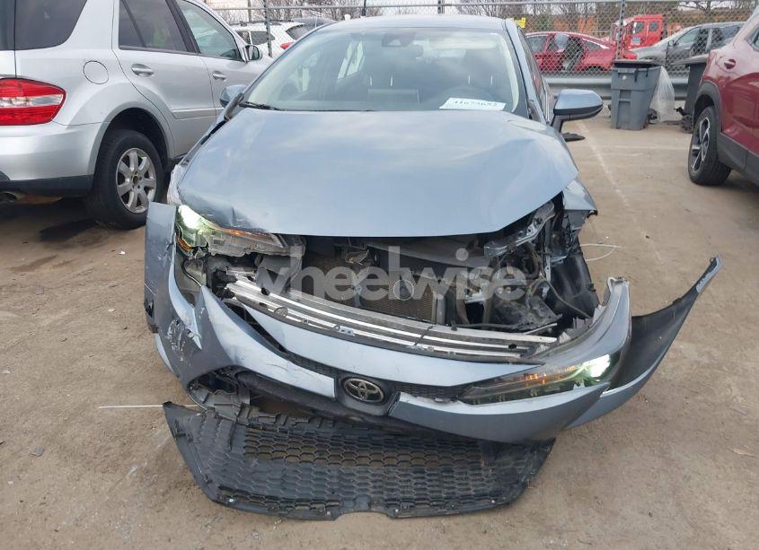 Photo 6 of 2020 Toyota Corolla LE (VIN 5YFEPRAE2LP021832)