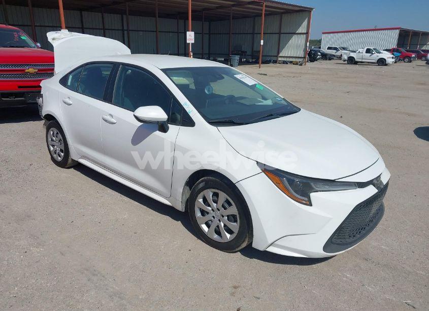 2020 Toyota Corolla LE (VIN 5YFEPRAE2LP023693) main photo