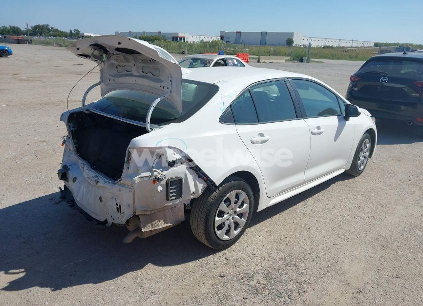 Photo 4 of 2020 Toyota Corolla LE (VIN 5YFEPRAE2LP023693)