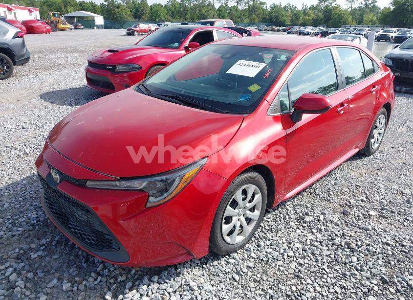 Photo 2 of 2020 Toyota Corolla LE (VIN 5YFEPRAE2LP060369)