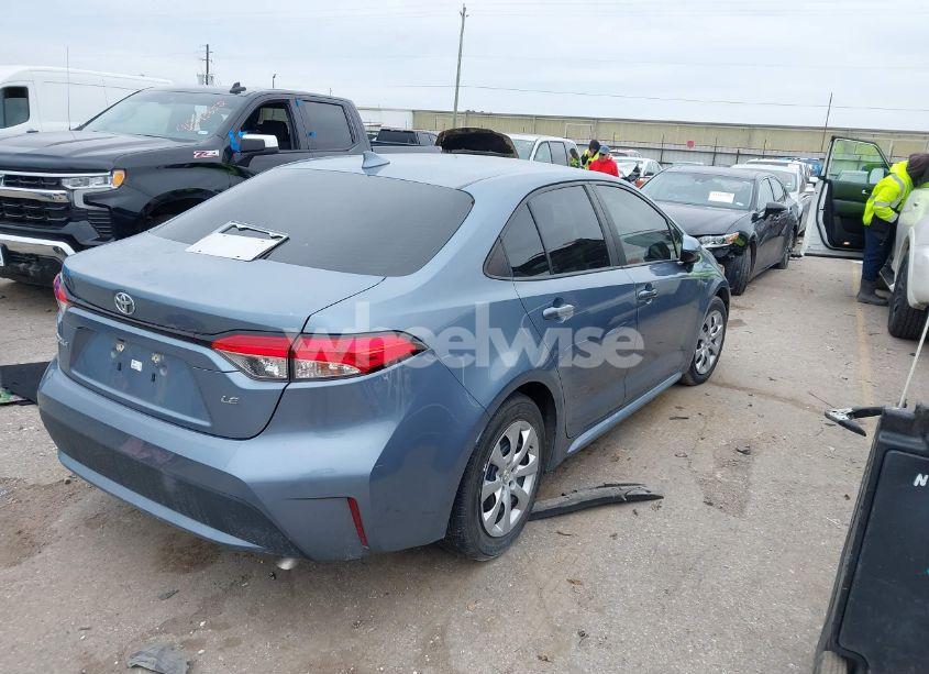 Photo 4 of 2020 Toyota Corolla LE (VIN 5YFEPRAE2LP063370)