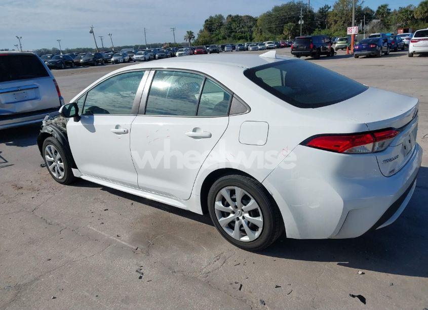 Photo 3 of 2020 Toyota Corolla LE (VIN 5YFEPRAE2LP066933)