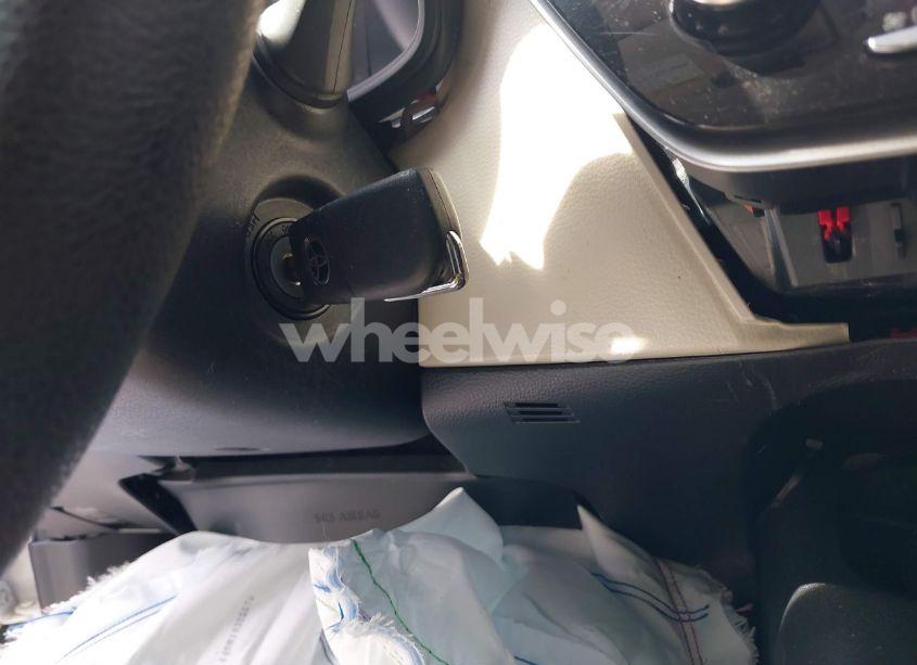 Photo 11 of 2020 Toyota Corolla LE (VIN 5YFEPRAE2LP079021)