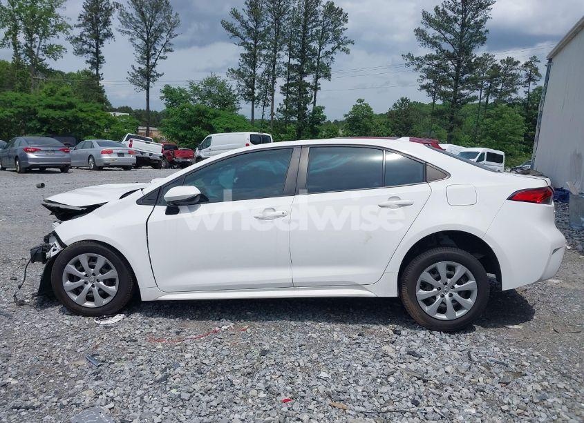 Photo 14 of 2020 Toyota Corolla LE (VIN 5YFEPRAE2LP079021)