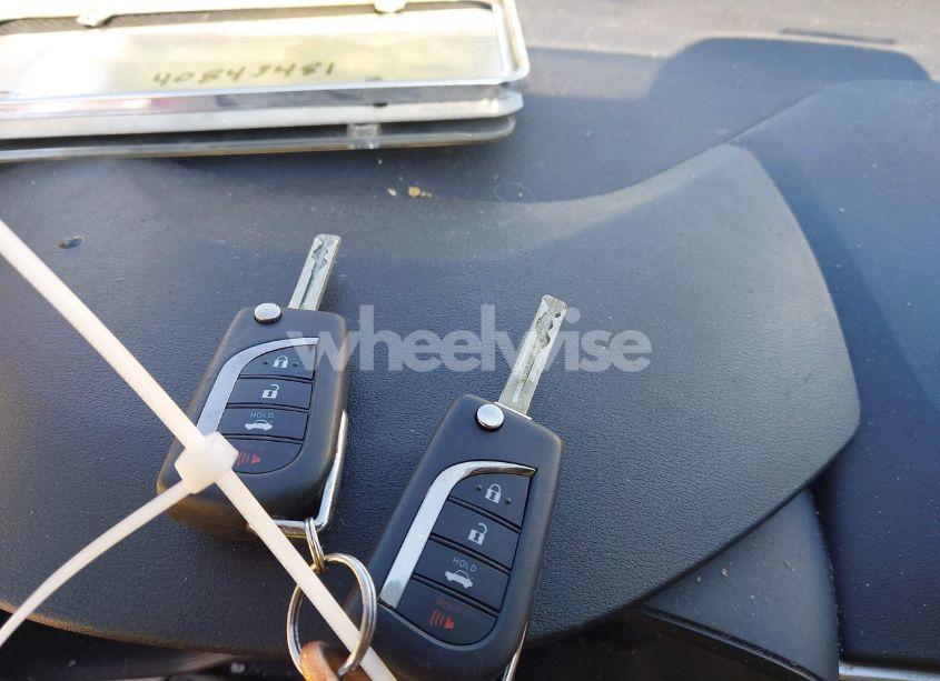 Photo 11 of 2020 Toyota Corolla LE (VIN 5YFEPRAE2LP081867)