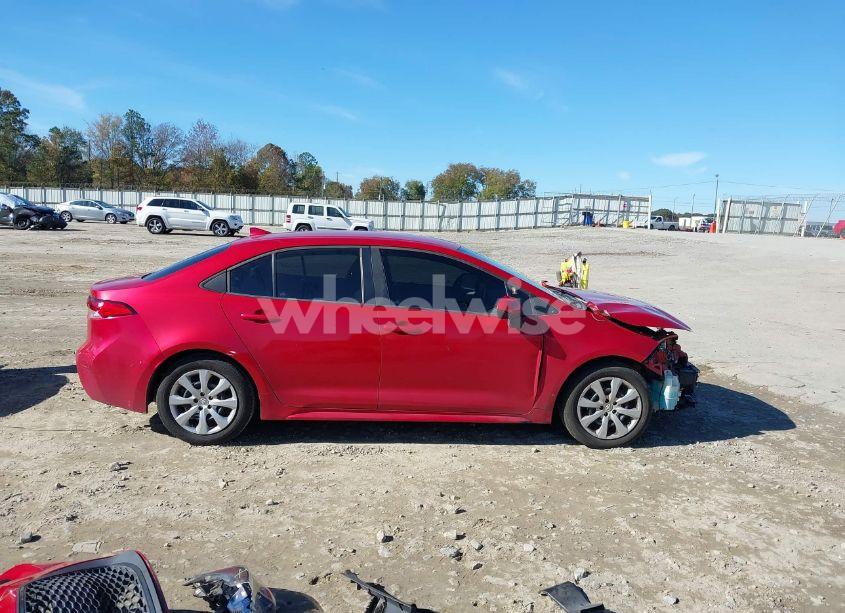 Photo 14 of 2020 Toyota Corolla LE (VIN 5YFEPRAE2LP081867)