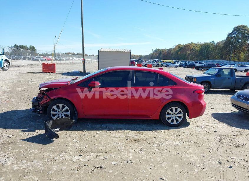 Photo 15 of 2020 Toyota Corolla LE (VIN 5YFEPRAE2LP081867)