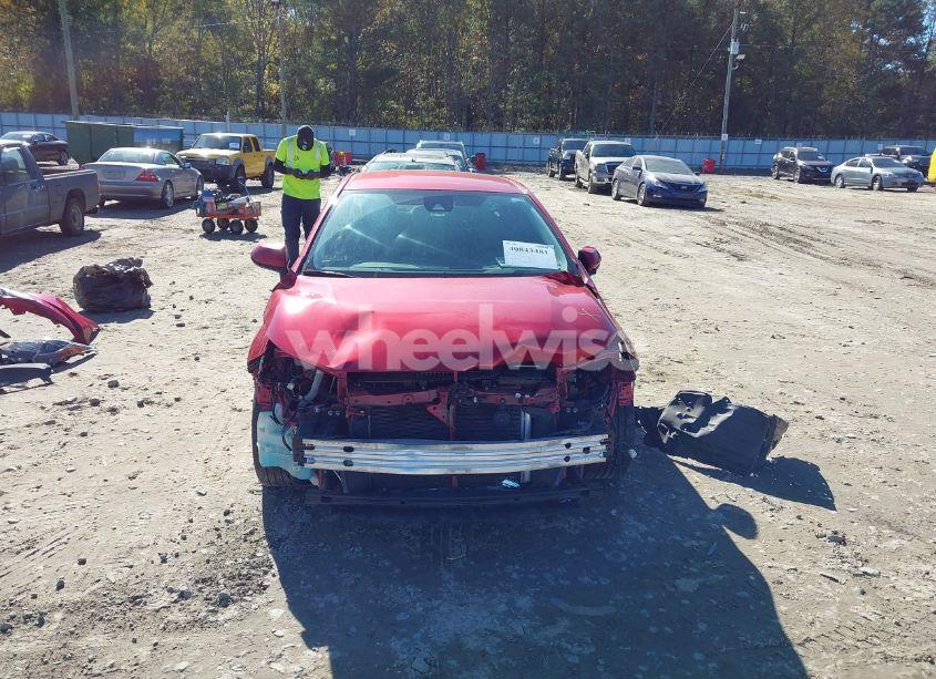 Photo 6 of 2020 Toyota Corolla LE (VIN 5YFEPRAE2LP081867)