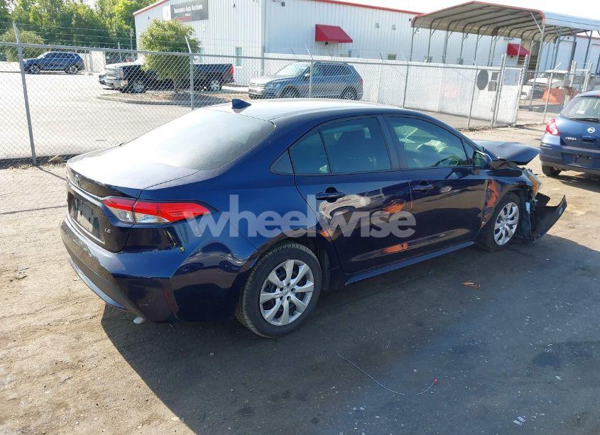 Photo 4 of 2020 Toyota Corolla LE (VIN 5YFEPRAE2LP082338)