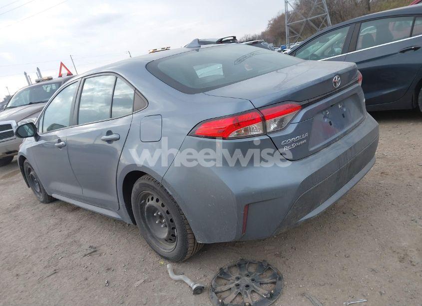 Photo 3 of 2020 Toyota Corolla LE (VIN 5YFEPRAE2LP092870)