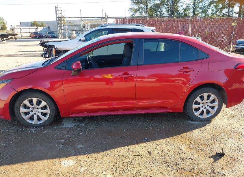 Photo 14 of 2020 Toyota Corolla LE (VIN 5YFEPRAE2LP099401)