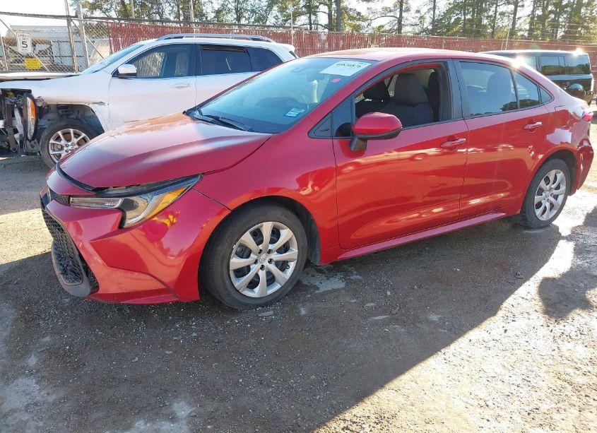 Photo 2 of 2020 Toyota Corolla LE (VIN 5YFEPRAE2LP099401)