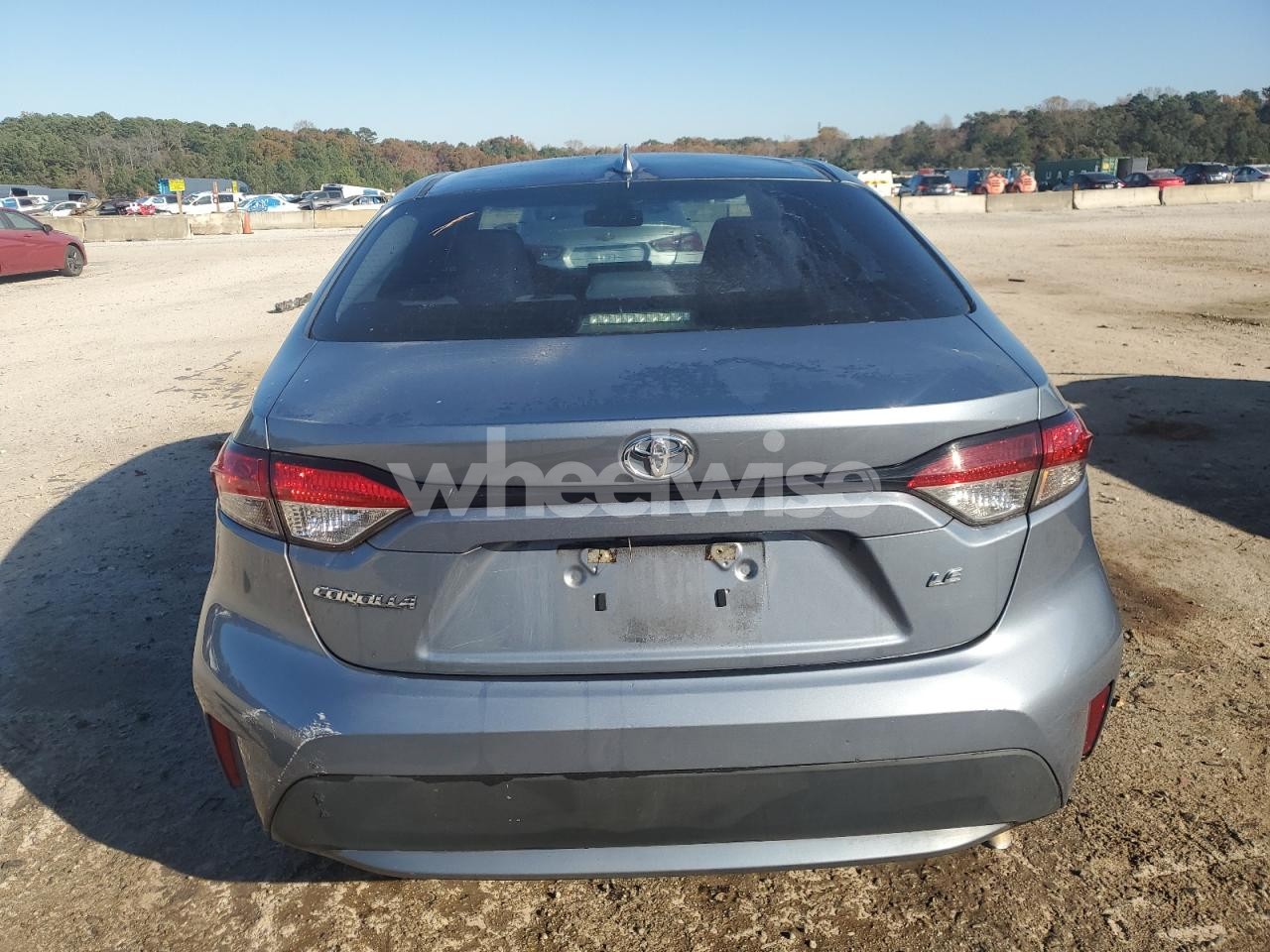 Photo 6 of 2020 TOYOTA COROLLA LE (VIN 5YFEPRAE2LP104001)