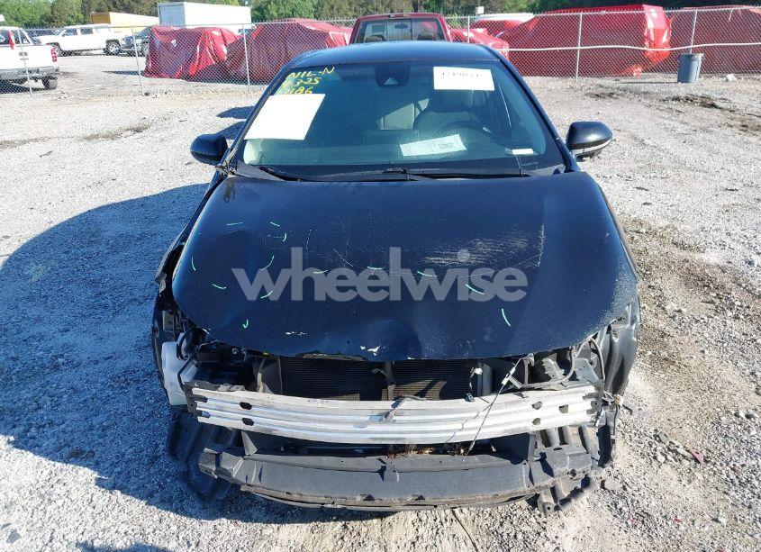 Photo 13 of 2020 Toyota Corolla LE (VIN 5YFEPRAE2LP110526)