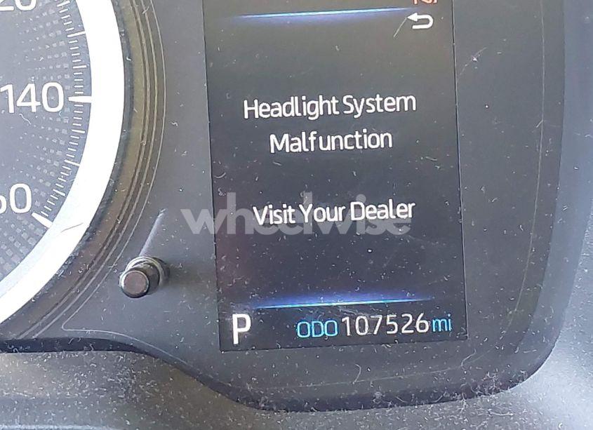 Photo 16 of 2020 Toyota Corolla LE (VIN 5YFEPRAE2LP110526)