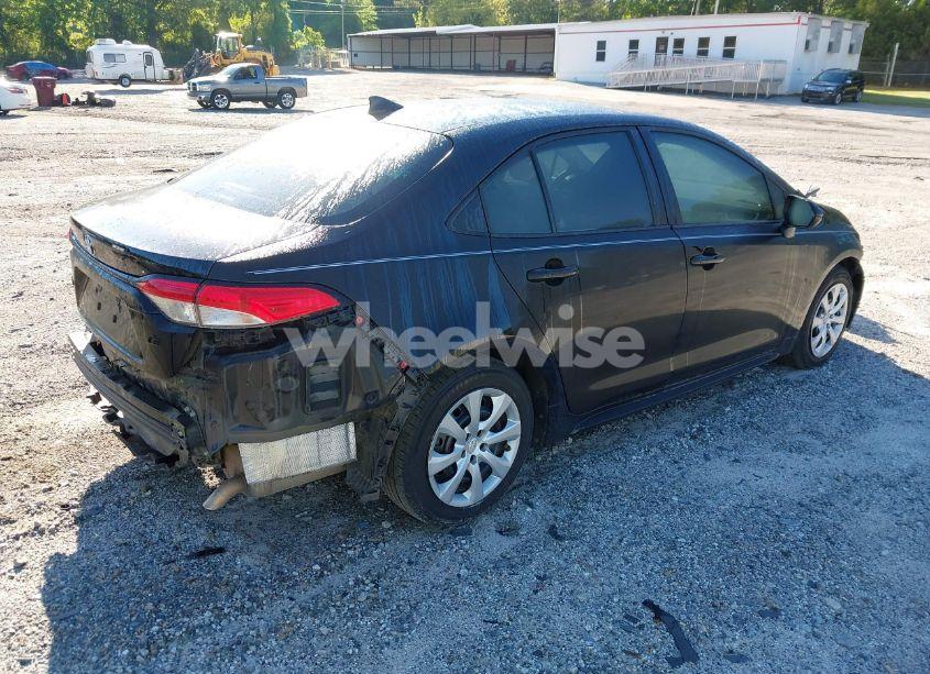 Photo 4 of 2020 Toyota Corolla LE (VIN 5YFEPRAE2LP110526)