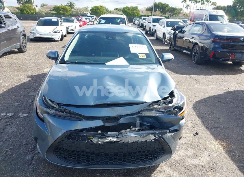 Photo 6 of 2020 Toyota Corolla LE (VIN 5YFEPRAE2LP121770)