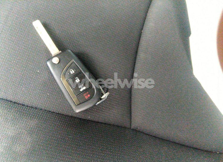 Photo 11 of 2020 Toyota Corolla LE (VIN 5YFEPRAE2LP123809)