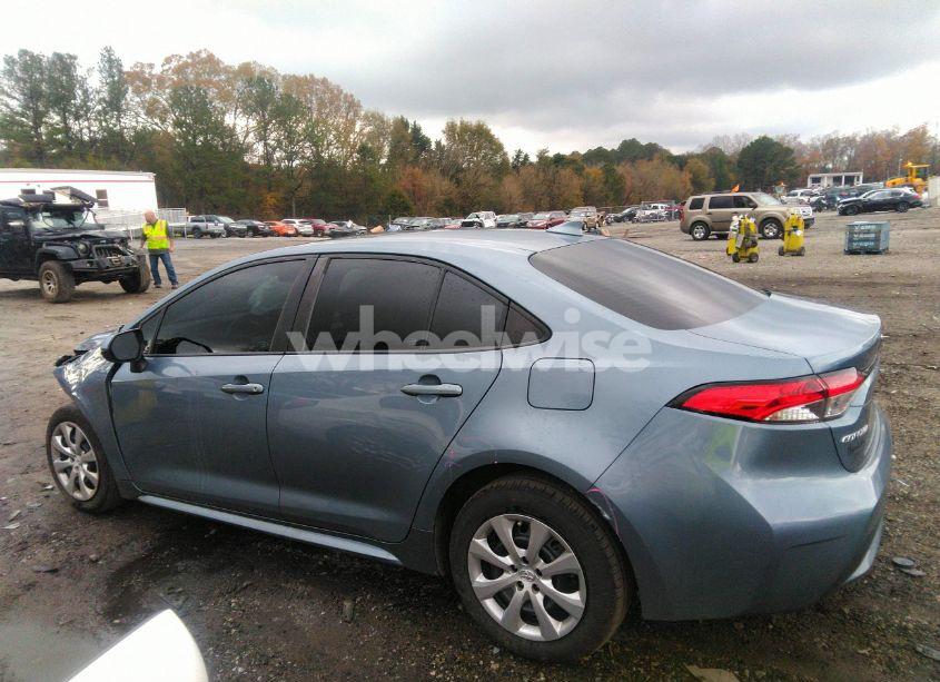 Photo 15 of 2020 Toyota Corolla LE (VIN 5YFEPRAE2LP123809)