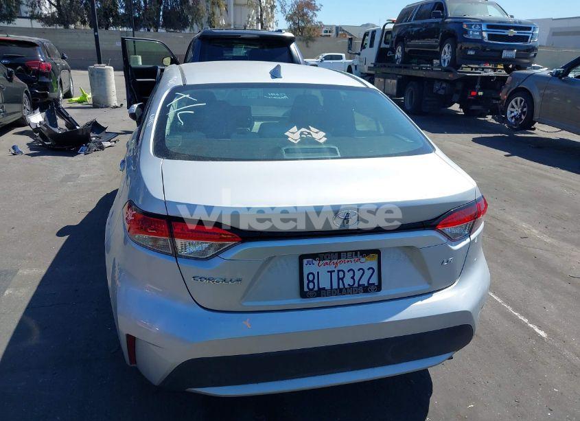 Photo 17 of 2020 Toyota Corolla LE (VIN 5YFEPRAE3LP030314)