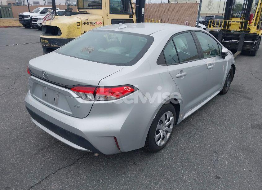 Photo 4 of 2020 Toyota Corolla LE (VIN 5YFEPRAE3LP030314)
