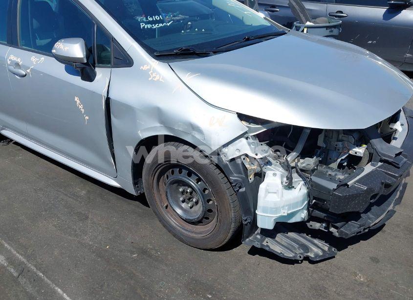 Photo 6 of 2020 Toyota Corolla LE (VIN 5YFEPRAE3LP030314)