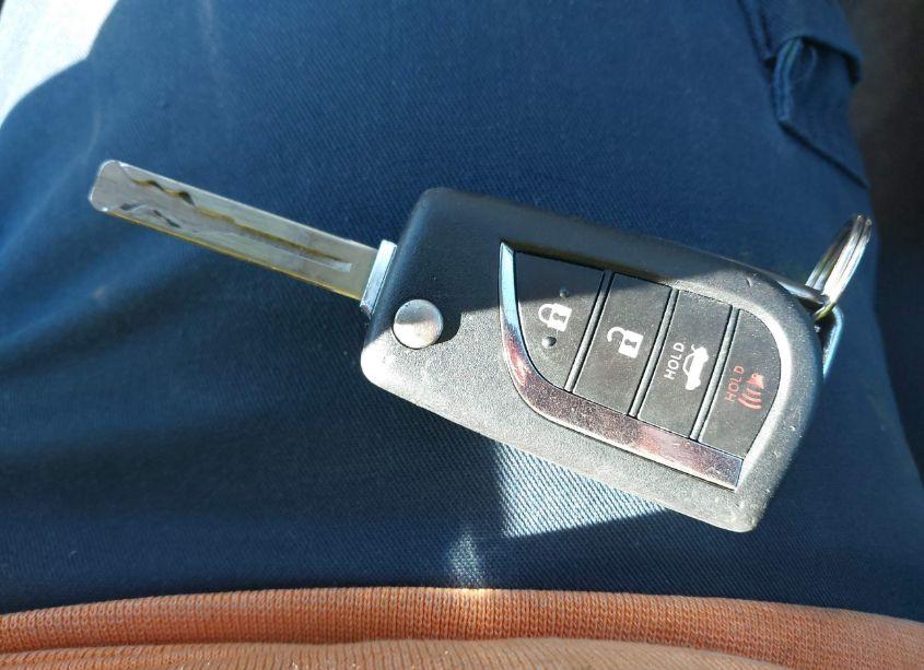 Photo 11 of 2020 Toyota Corolla LE (VIN 5YFEPRAE3LP031057)