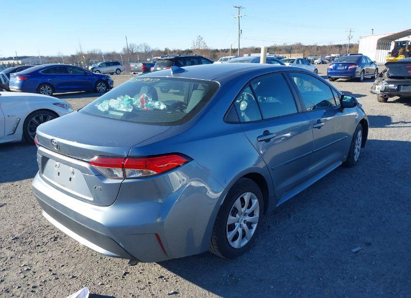 Photo 4 of 2020 Toyota Corolla LE (VIN 5YFEPRAE3LP031057)