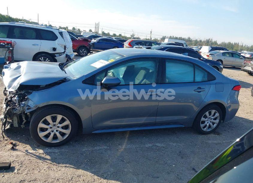 Photo 15 of 2020 Toyota Corolla LE (VIN 5YFEPRAE3LP036873)