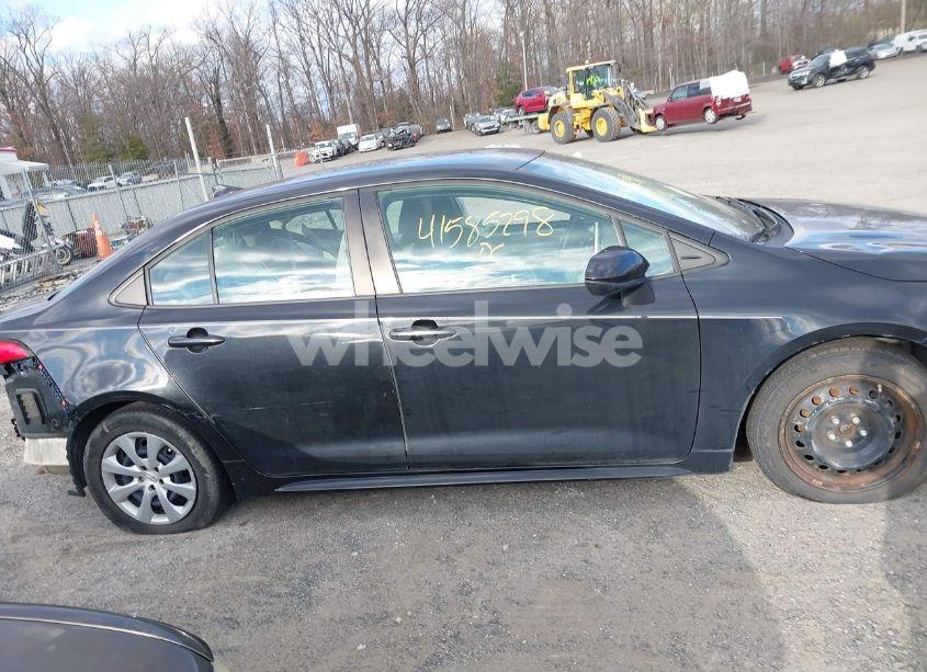 Photo 12 of 2020 Toyota Corolla LE (VIN 5YFEPRAE3LP040843)