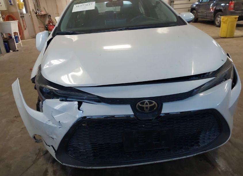 Photo 12 of 2020 Toyota Corolla LE (VIN 5YFEPRAE3LP088293)