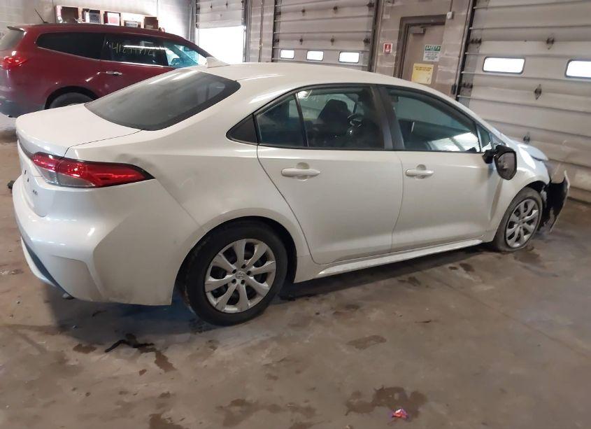 Photo 13 of 2020 Toyota Corolla LE (VIN 5YFEPRAE3LP088293)
