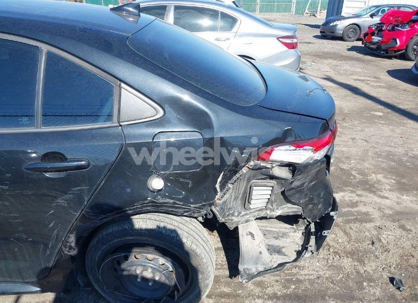 Photo 6 of 2020 Toyota Corolla LE (VIN 5YFEPRAE3LP126010)