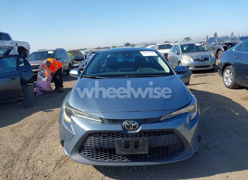 Photo 13 of 2020 Toyota Corolla LE (VIN 5YFEPRAE3LP139033)