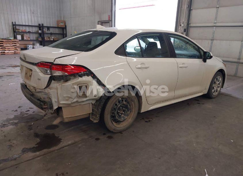 Photo 4 of 2020 Toyota Corolla LE (VIN 5YFEPRAE4LP002702)