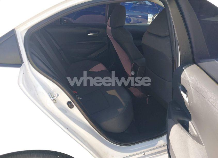 Photo 8 of 2020 Toyota Corolla LE (VIN 5YFEPRAE4LP021797)