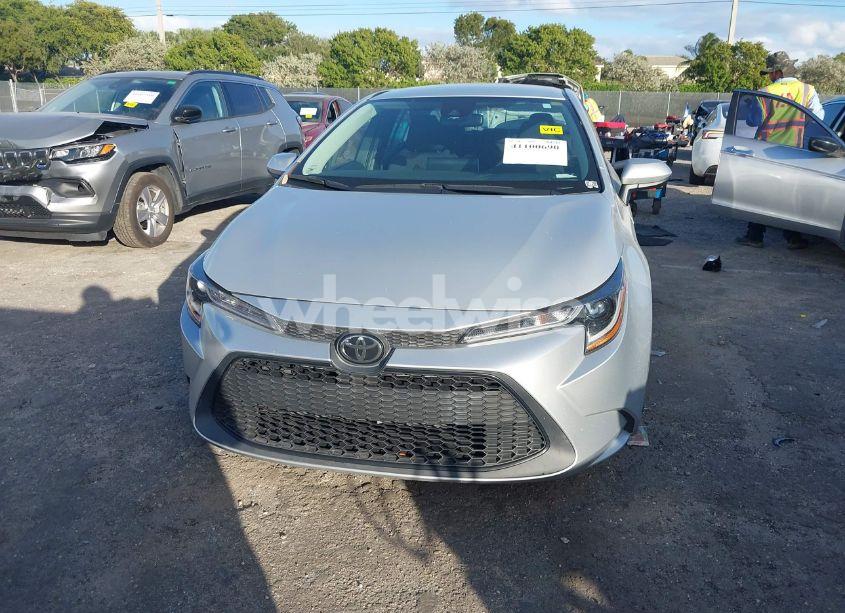 Photo 12 of 2020 Toyota Corolla LE (VIN 5YFEPRAE4LP027955)