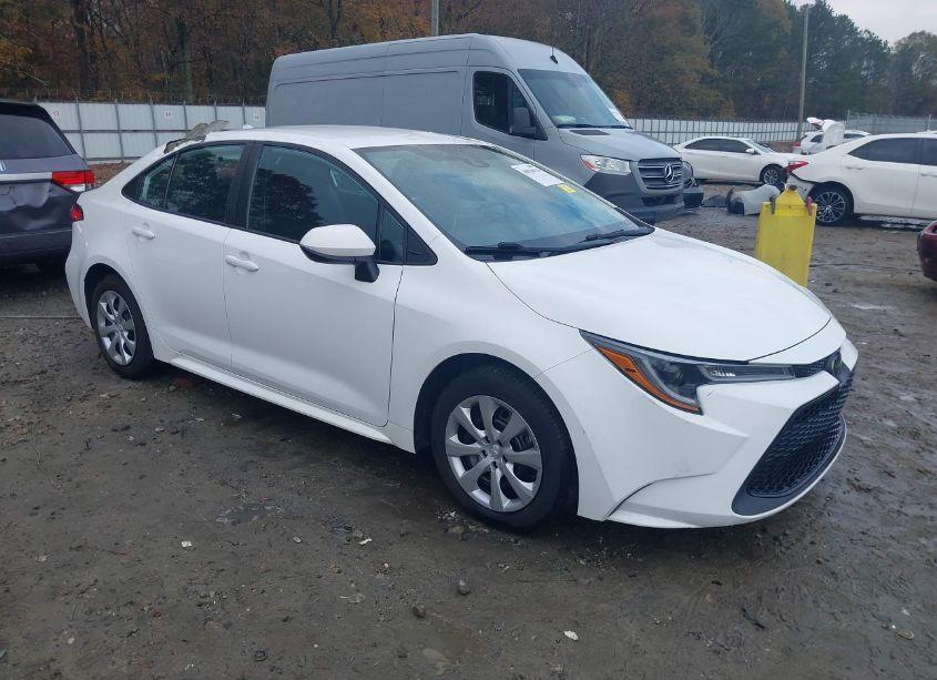 2020 Toyota Corolla LE (VIN 5YFEPRAE4LP045663) main photo