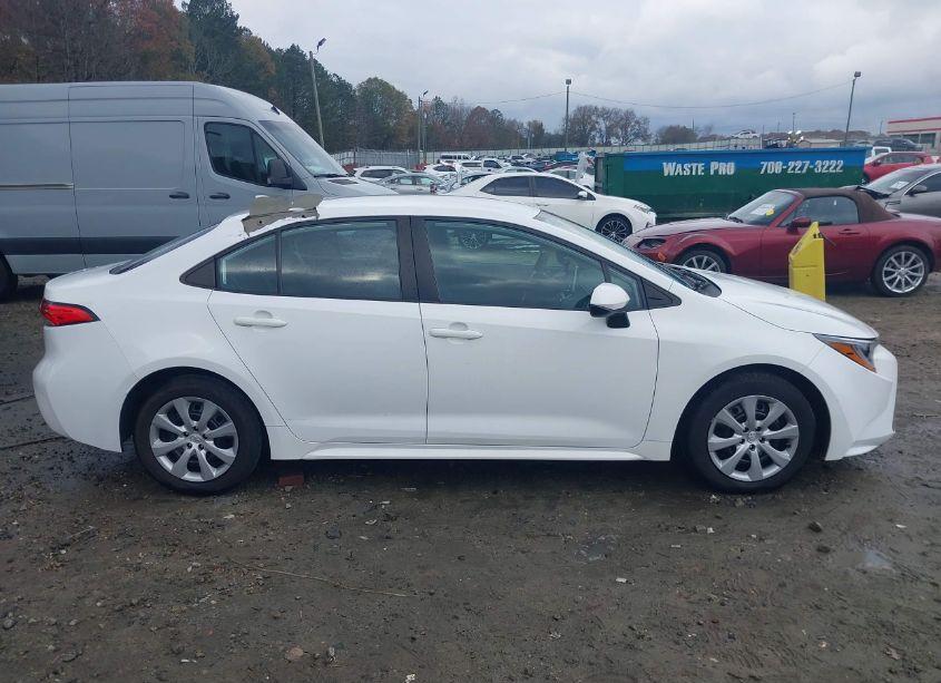 Photo 6 of 2020 Toyota Corolla LE (VIN 5YFEPRAE4LP045663)