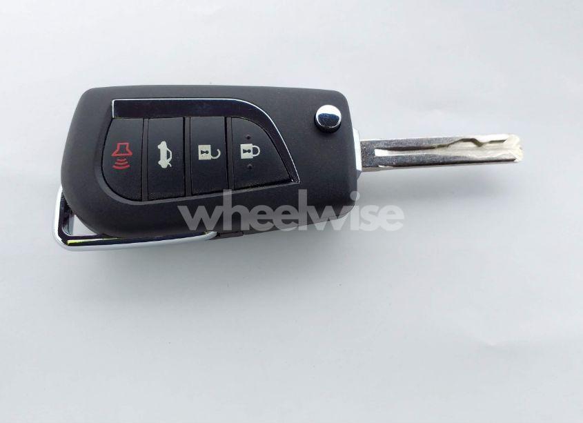 Photo 11 of 2020 Toyota Corolla LE (VIN 5YFEPRAE4LP075178)