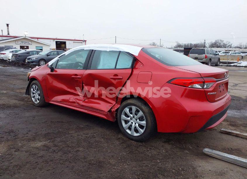 Photo 3 of 2020 Toyota Corolla LE (VIN 5YFEPRAE4LP075178)