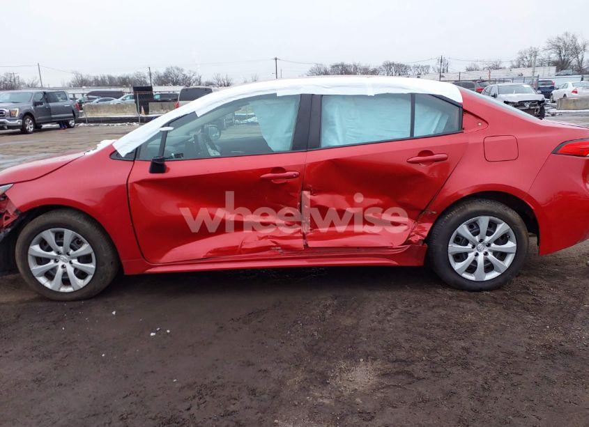 Photo 6 of 2020 Toyota Corolla LE (VIN 5YFEPRAE4LP075178)