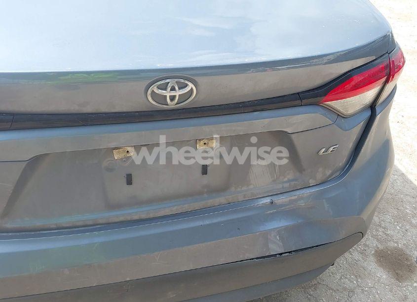 Photo 6 of 2020 Toyota Corolla LE (VIN 5YFEPRAE4LP088187)