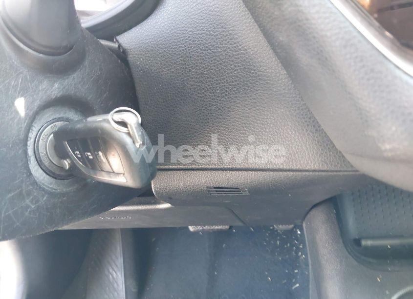 Photo 11 of 2020 Toyota Corolla LE (VIN 5YFEPRAE4LP098279)