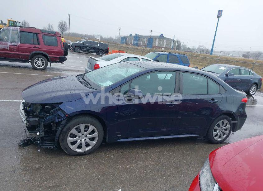 Photo 14 of 2020 Toyota Corolla LE (VIN 5YFEPRAE4LP100578)