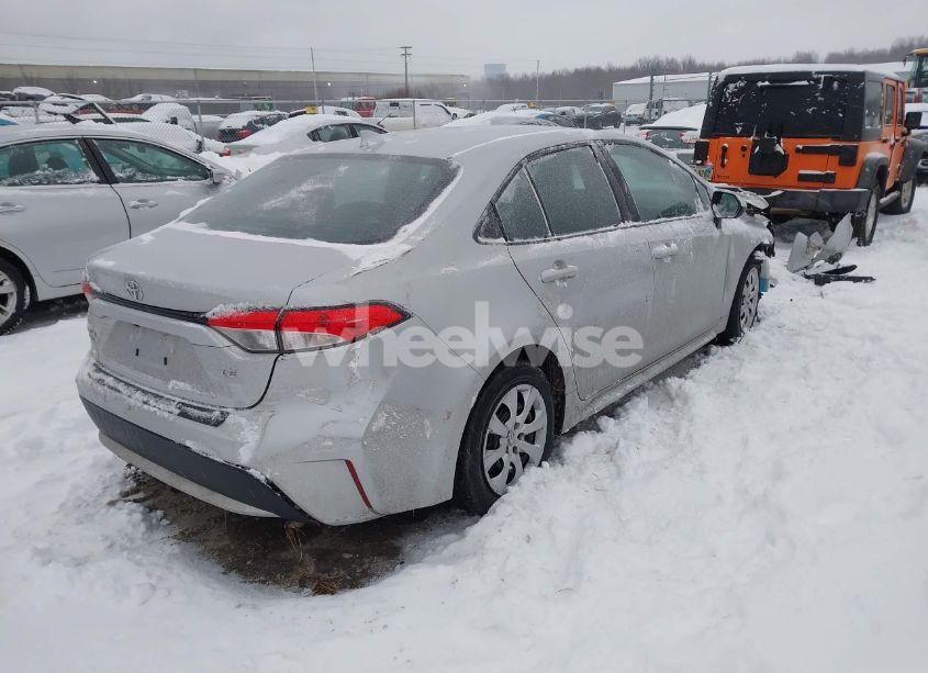 Photo 4 of 2020 Toyota Corolla LE (VIN 5YFEPRAE4LP113475)