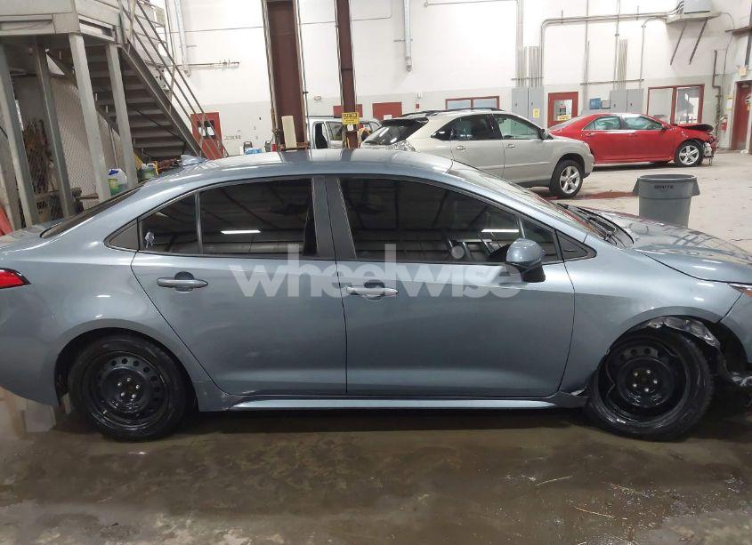 Photo 14 of 2020 Toyota Corolla LE (VIN 5YFEPRAE5LP015569)