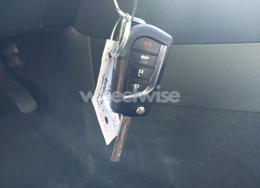 Photo 11 of 2020 Toyota Corolla LE (VIN 5YFEPRAE5LP056512)