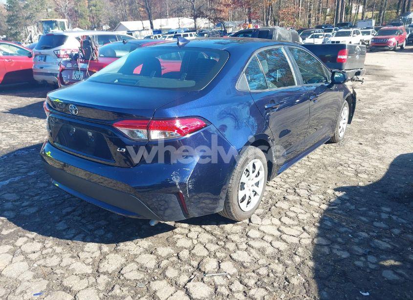 Photo 4 of 2020 Toyota Corolla LE (VIN 5YFEPRAE5LP056512)